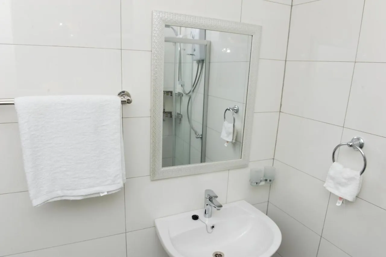Eric Wilkins Apartments Lubowa Aparthotel