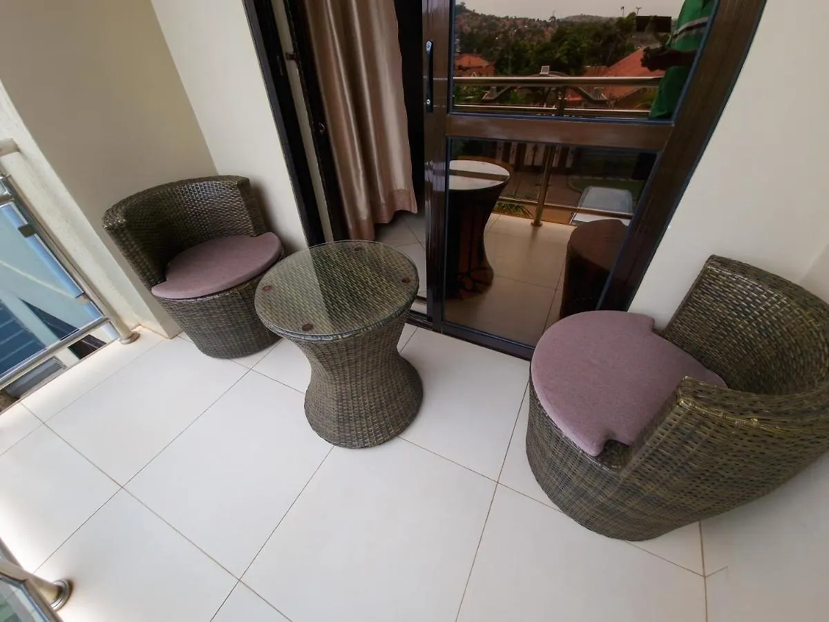 Aparthotel Eric Wilkins Apartments Lubowa