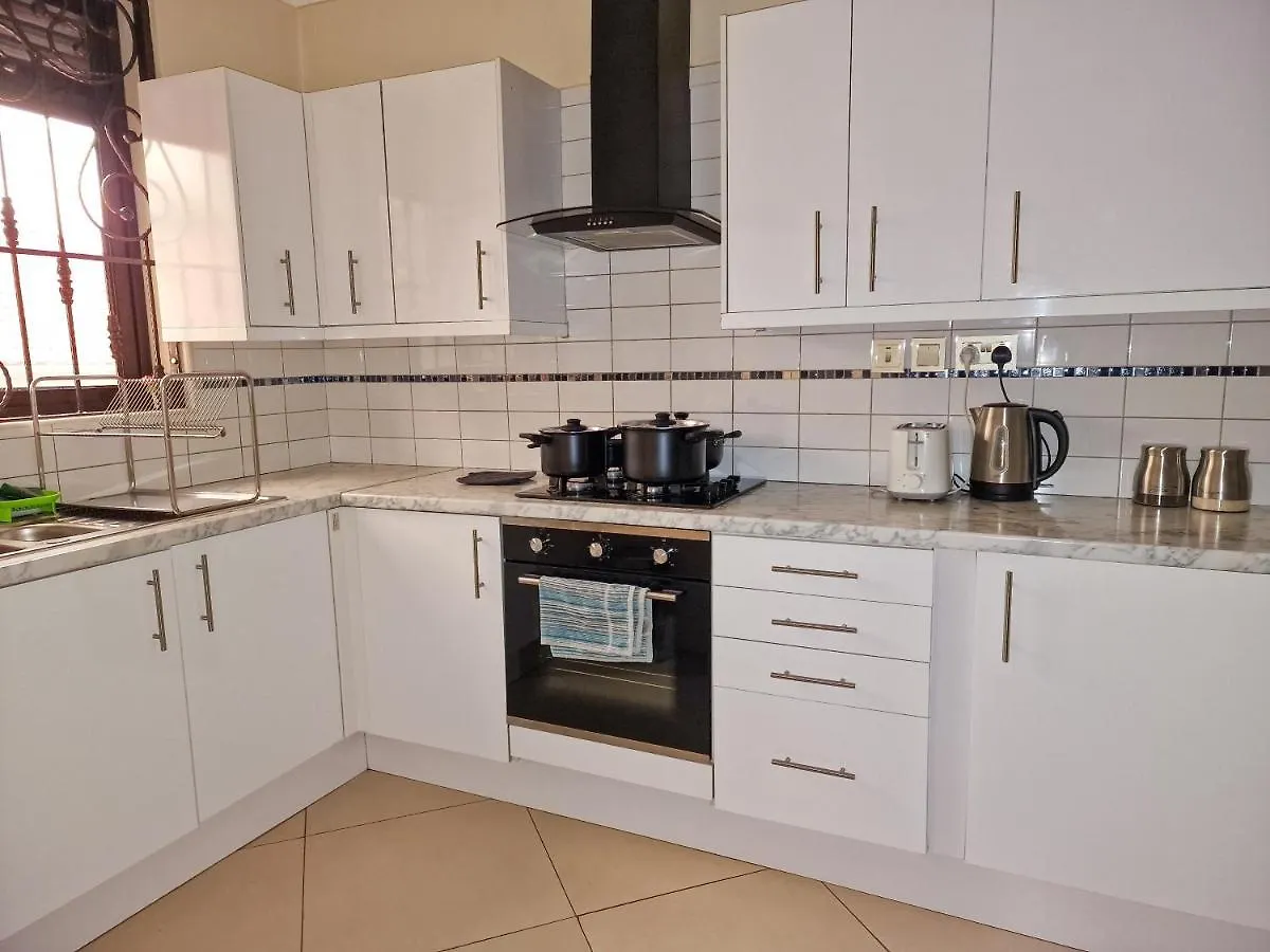 *** Aparthotel Eric Wilkins Apartments Lubowa Uganda
